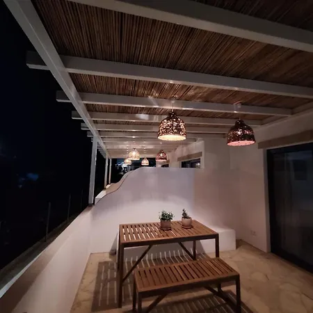 Alinthea 1, Leros Apartmán *